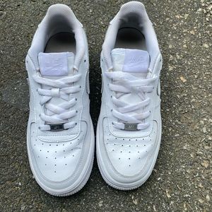 Youth Nike Air Force 1